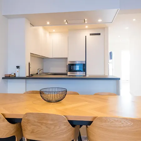 Renovated 2-bedroom In Daire